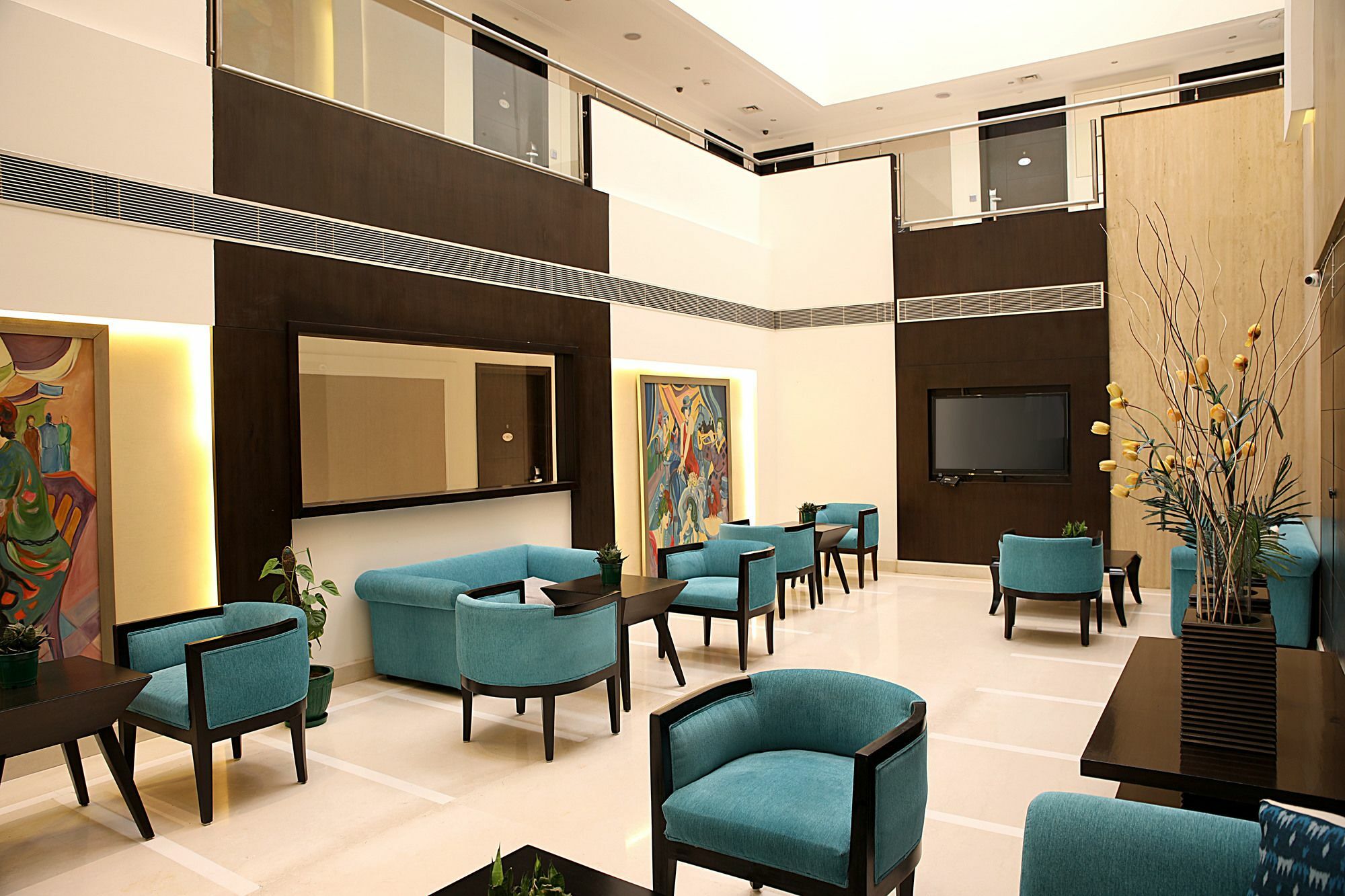Inde Hotel Vista Woods Huda City Centre, グルガウン エクステリア 写真